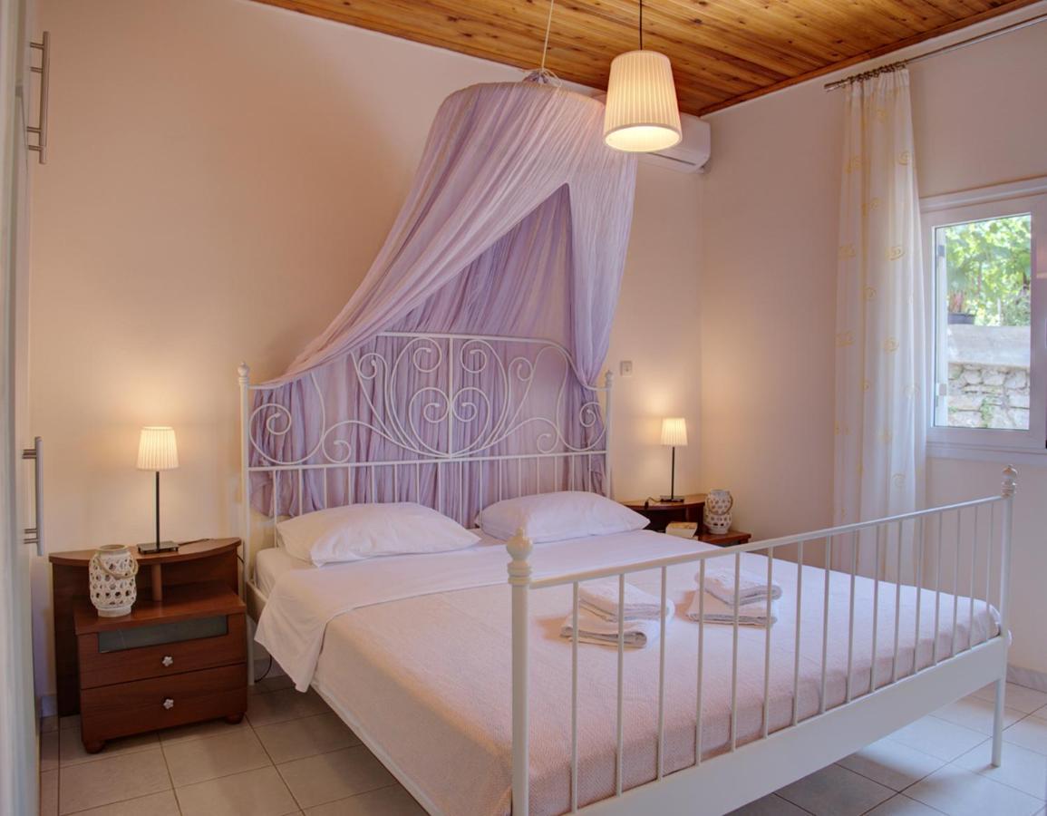 Guesthouse Agia Triada Koróni 外观 照片