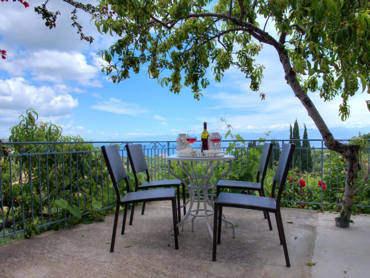Guesthouse Agia Triada Koróni 外观 照片