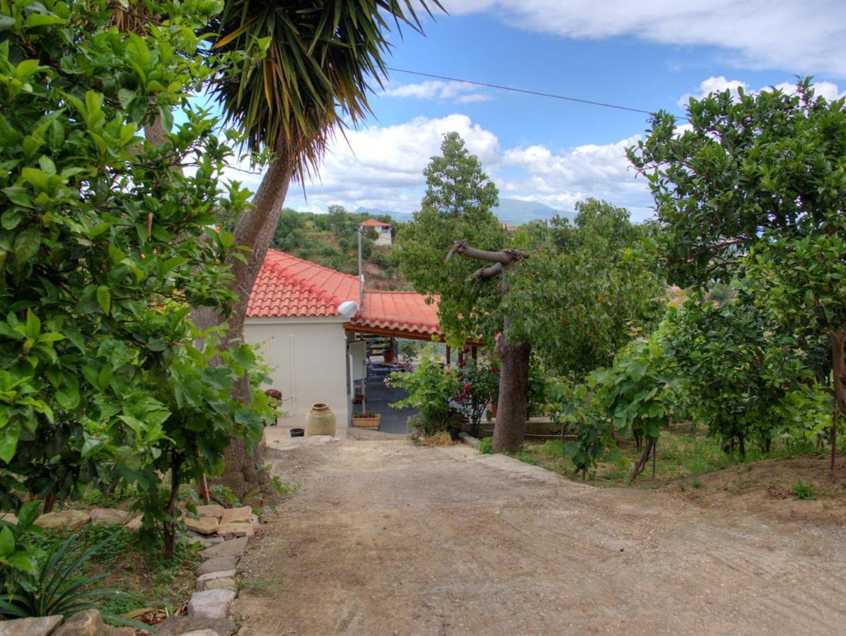 Guesthouse Agia Triada Koróni 外观 照片