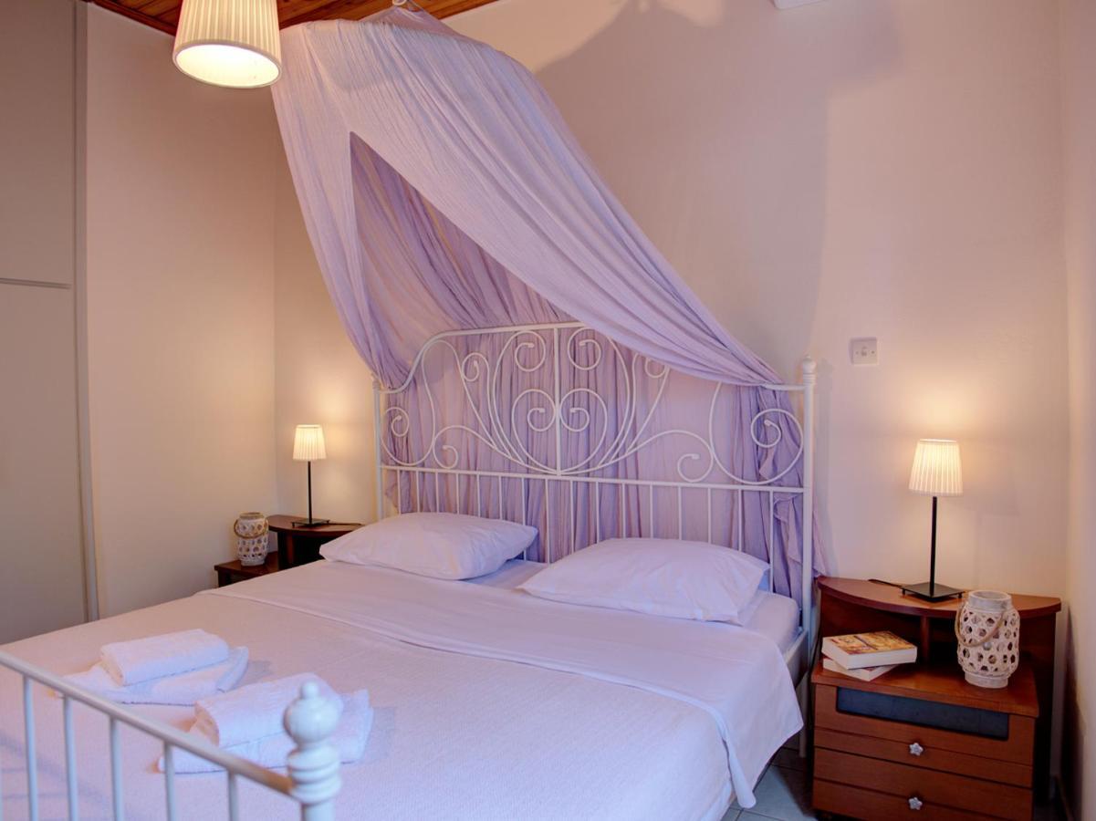 Guesthouse Agia Triada Koróni 外观 照片